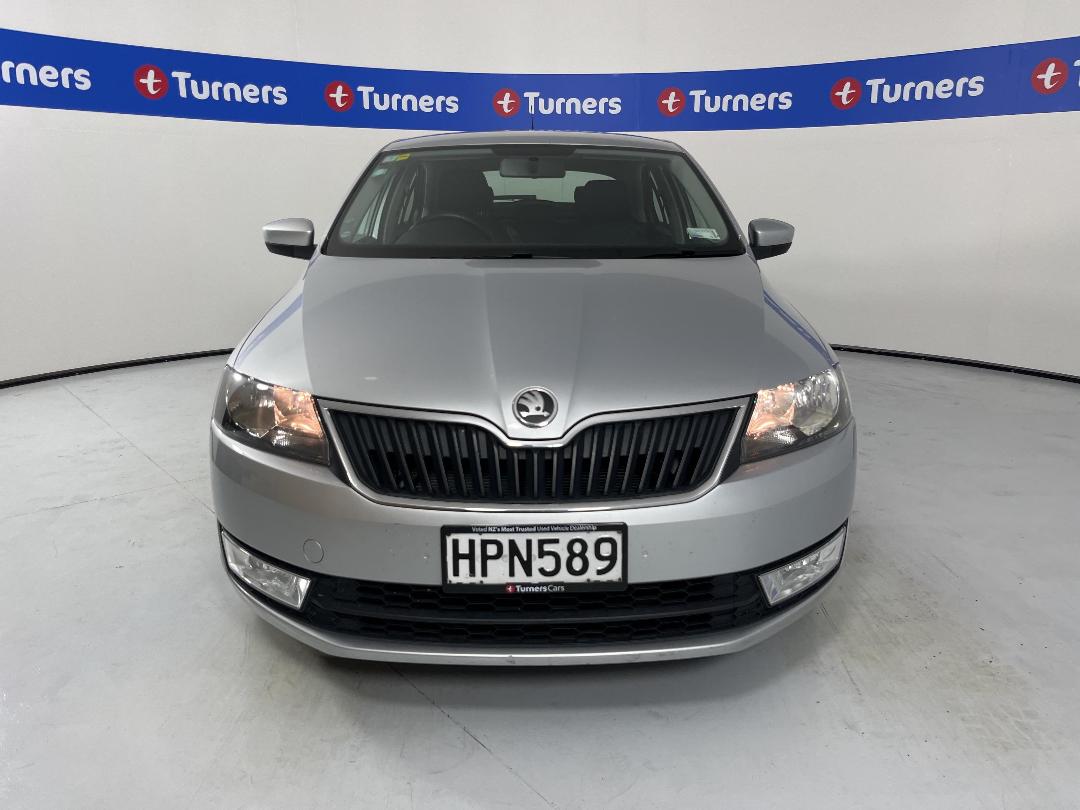 Photo '2' of Skoda Rapid