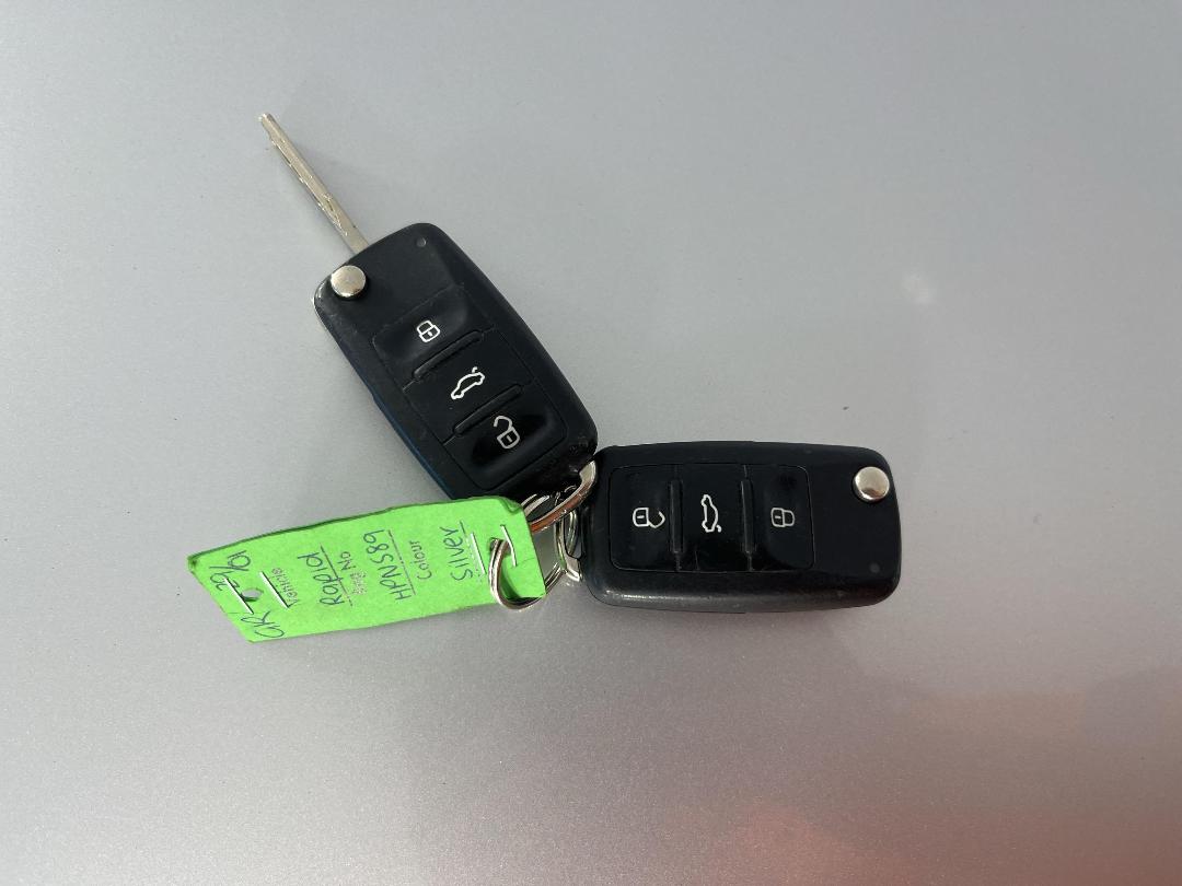 Photo '22' of Skoda Rapid