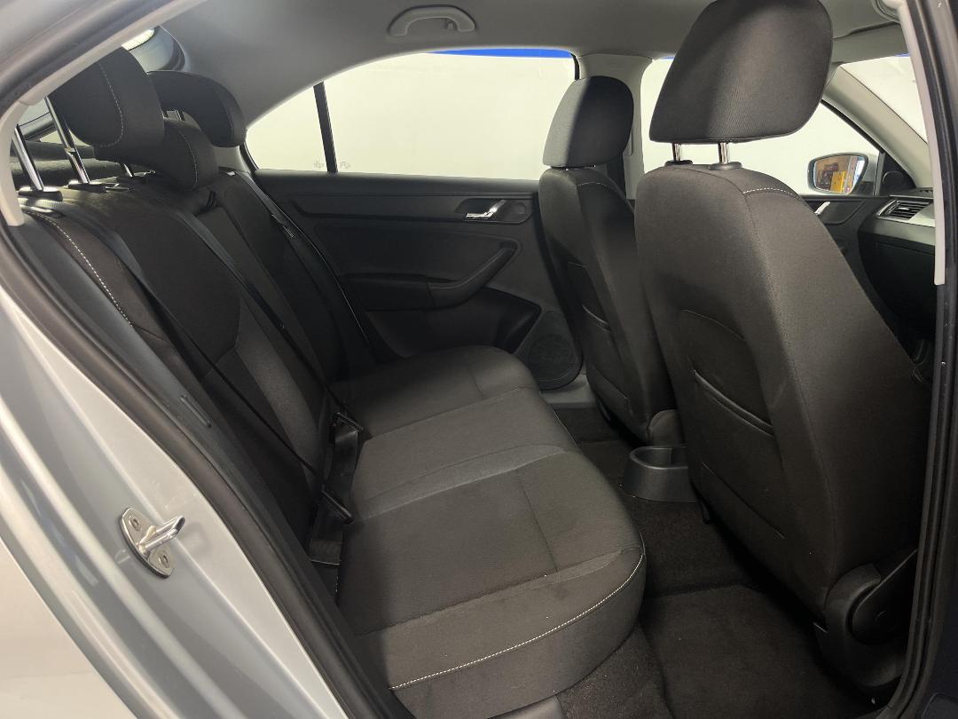 Photo '20' of Skoda Rapid