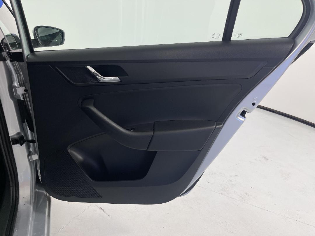 Photo '19' of Skoda Rapid