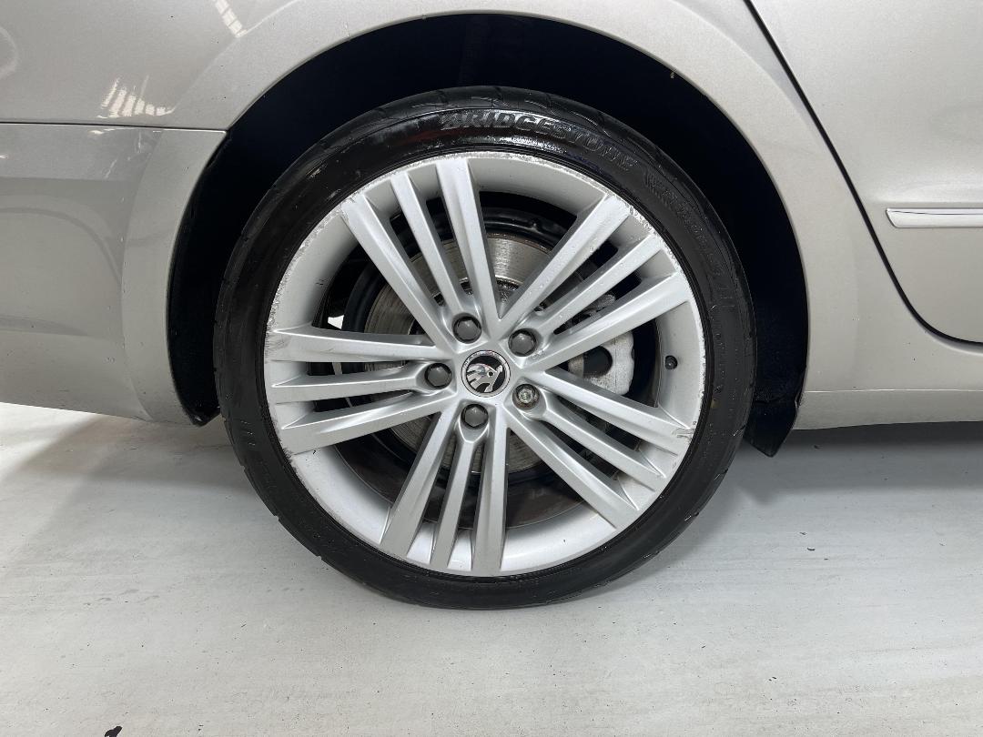 Photo '12' of Skoda Superb