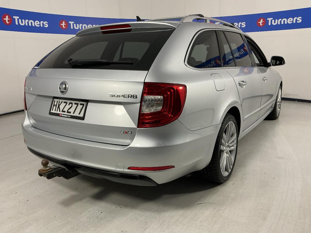 Photo '7' of Skoda Superb