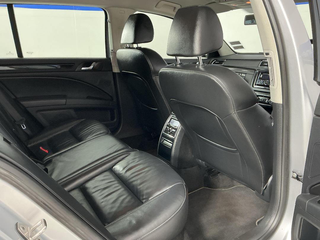 Photo '20' of Skoda Superb