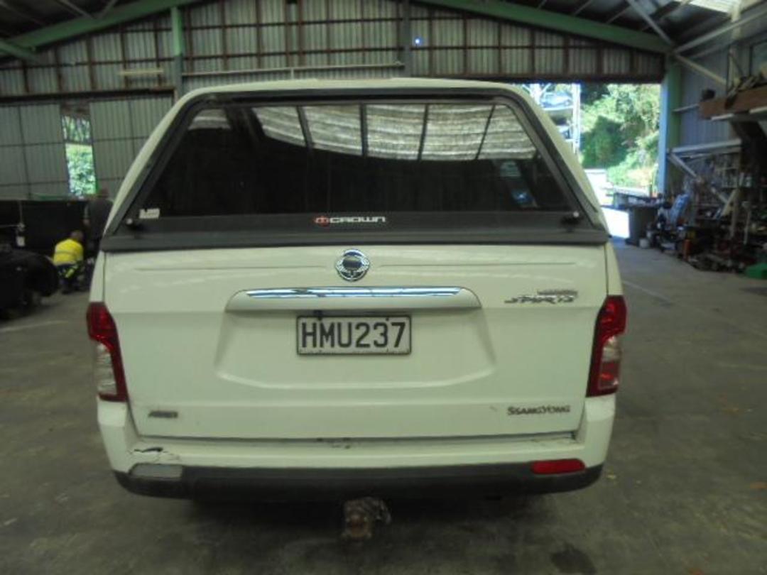 Photo '3' of Ssangyong Actyon Sport Sports Auto