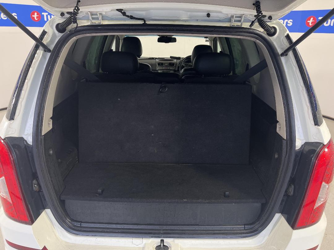 Photo '14' of Ssangyong Rexton