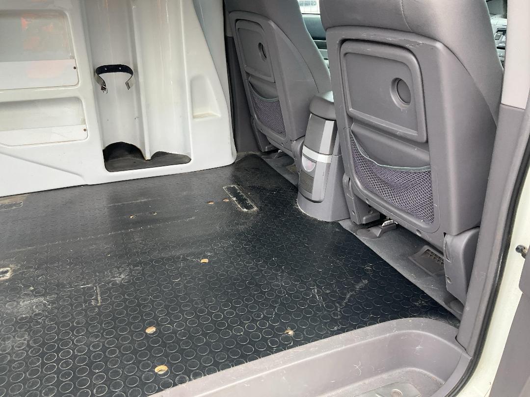 Photo '12' of Ssangyong Stavic 4WD Factory Ambulanc