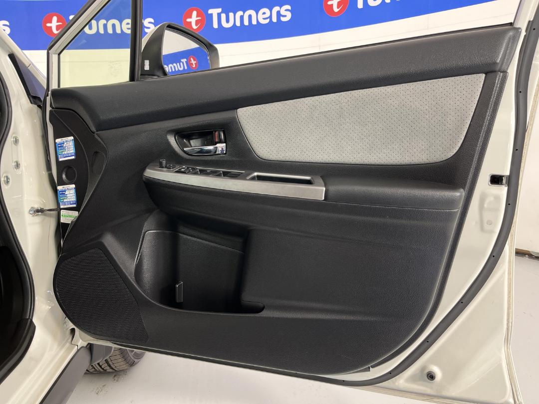 Photo '15' of Subaru Impreza