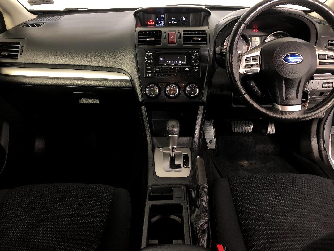 Photo '17' of Subaru Impreza Photo '17' of Subaru Impreza