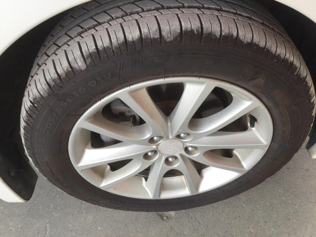 Photo '9' of Subaru Impreza Photo '9' of Subaru Impreza