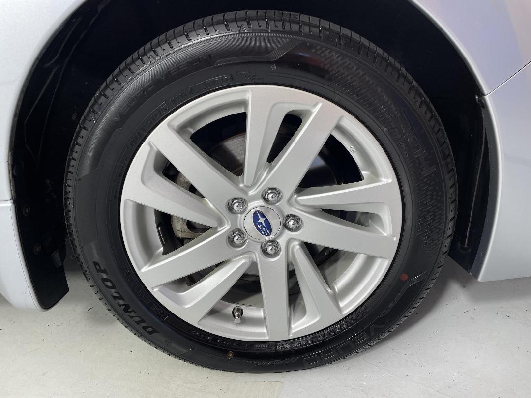 Photo '9' of Subaru Impreza Photo '9' of Subaru Impreza