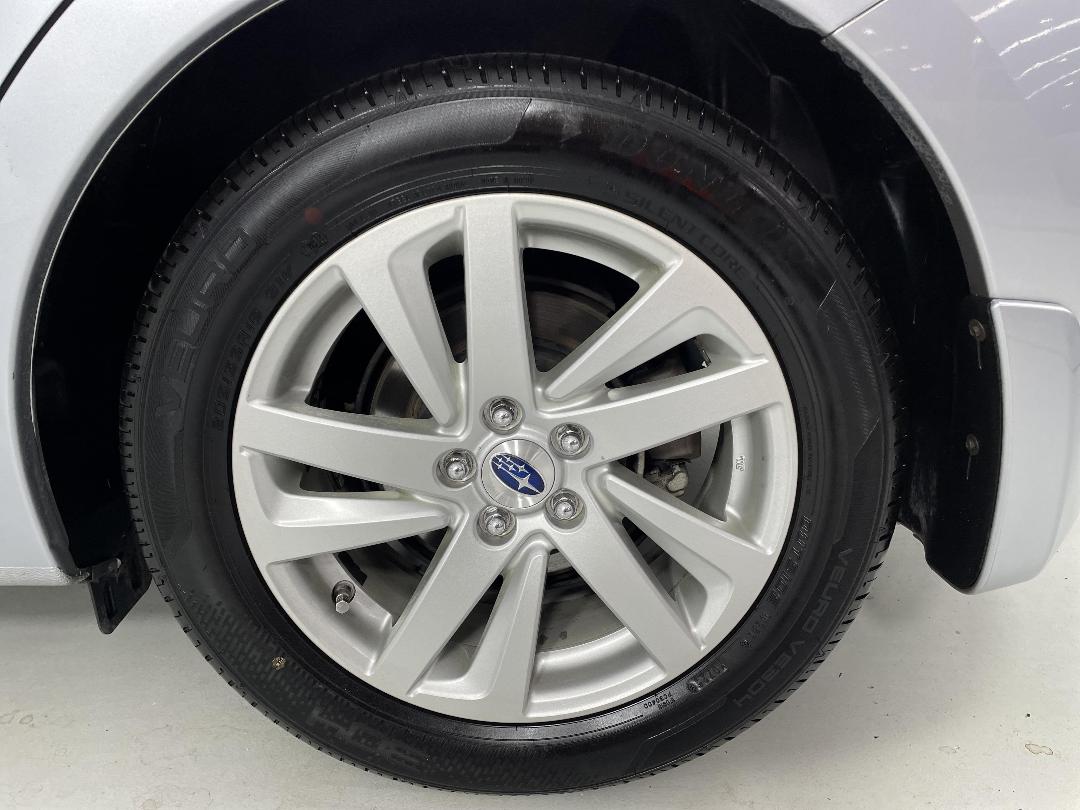 Photo '11' of Subaru Impreza Photo '11' of Subaru Impreza