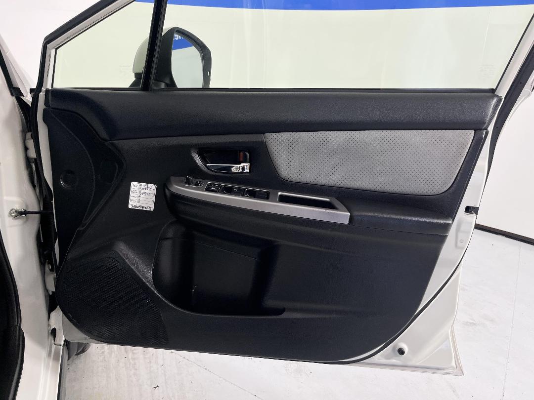 Photo '15' of Subaru Impreza Photo '15' of Subaru Impreza