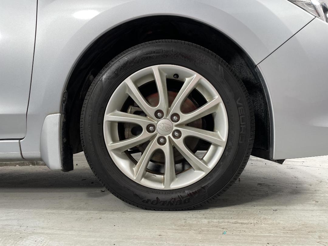 Photo '9' of Subaru Impreza Photo '9' of Subaru Impreza