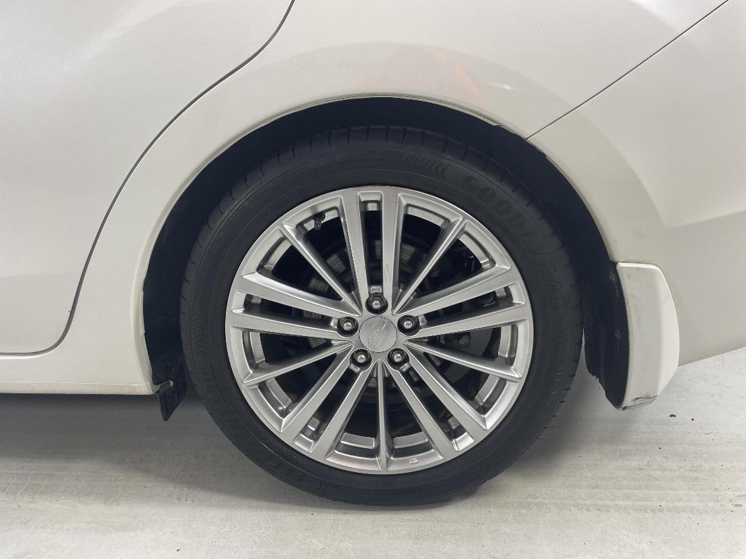 Photo '11' of Subaru Impreza