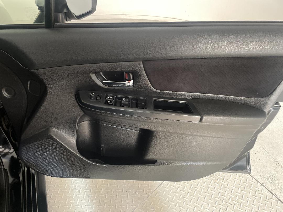 Photo '15' of Subaru Impreza Photo '15' of Subaru Impreza