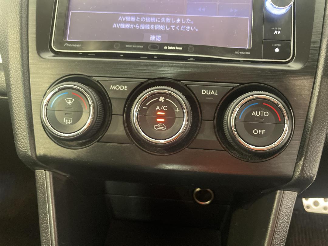 Photo '31' of Subaru Impreza Photo '31' of Subaru Impreza