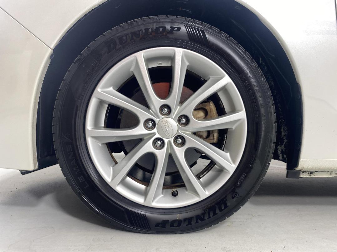 Photo '10' of Subaru Impreza Photo '10' of Subaru Impreza