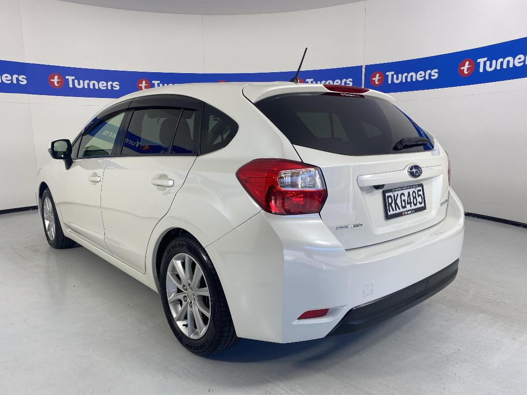 Photo '5' of Subaru Impreza Photo '5' of Subaru Impreza