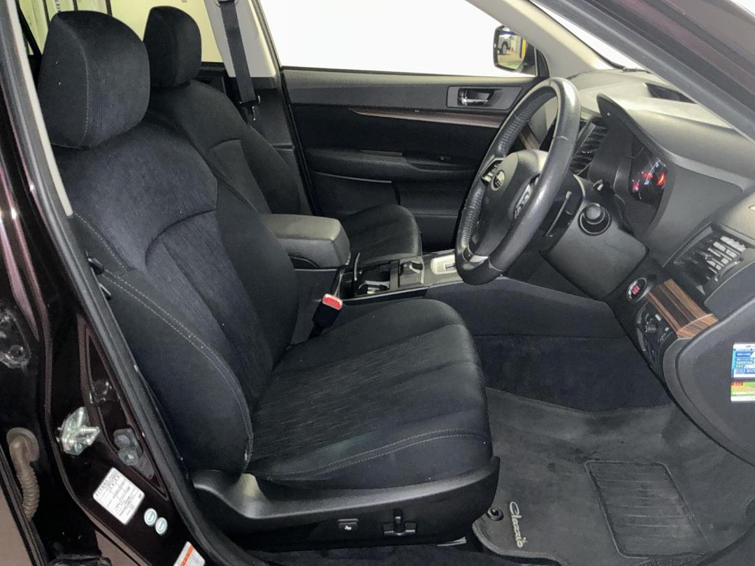 Photo '16' of Subaru Legacy Photo '16' of Subaru Legacy