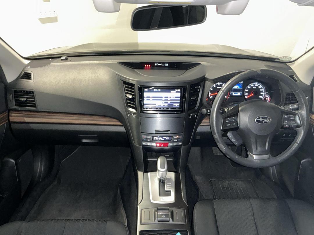 Photo '17' of Subaru Legacy Photo '17' of Subaru Legacy