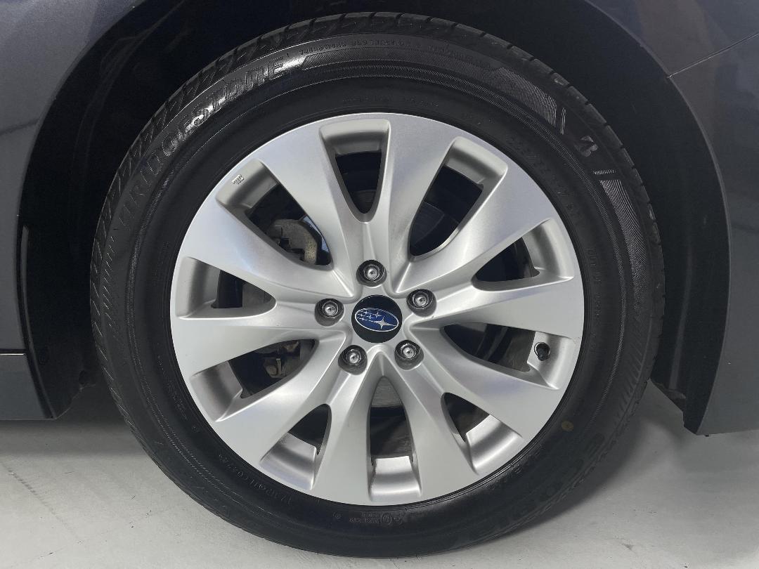 Photo '9' of Subaru Legacy Photo '9' of Subaru Legacy