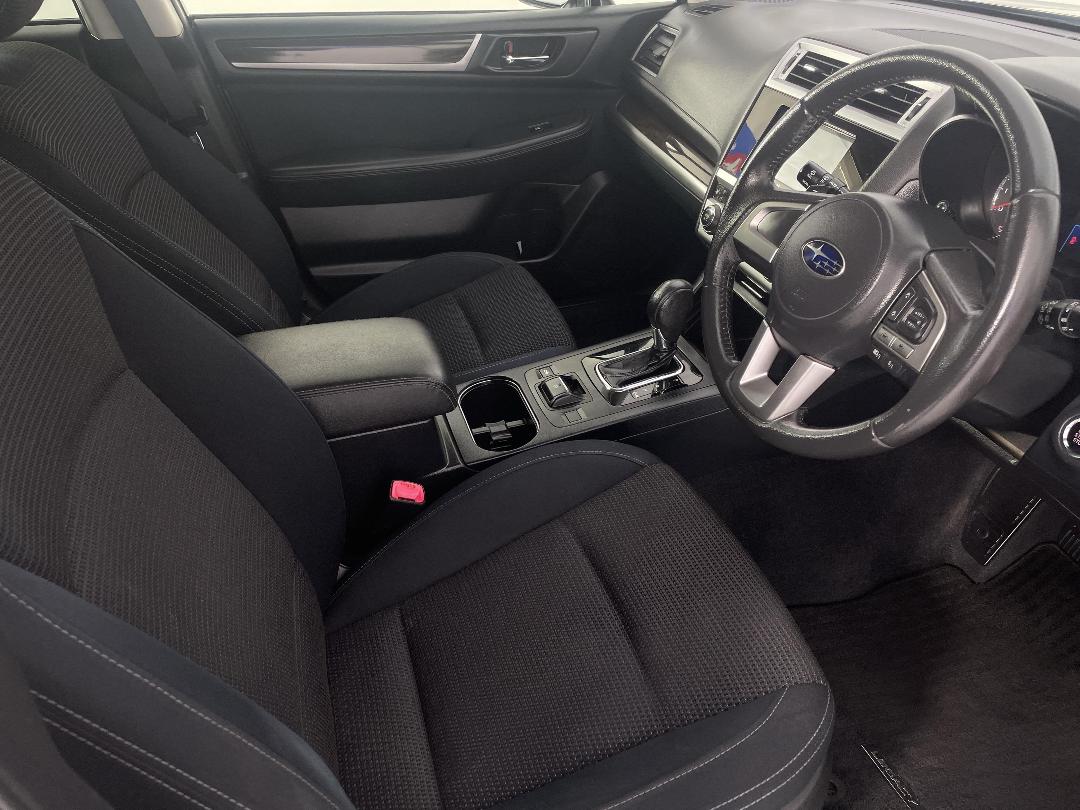 Photo '16' of Subaru Legacy Photo '16' of Subaru Legacy