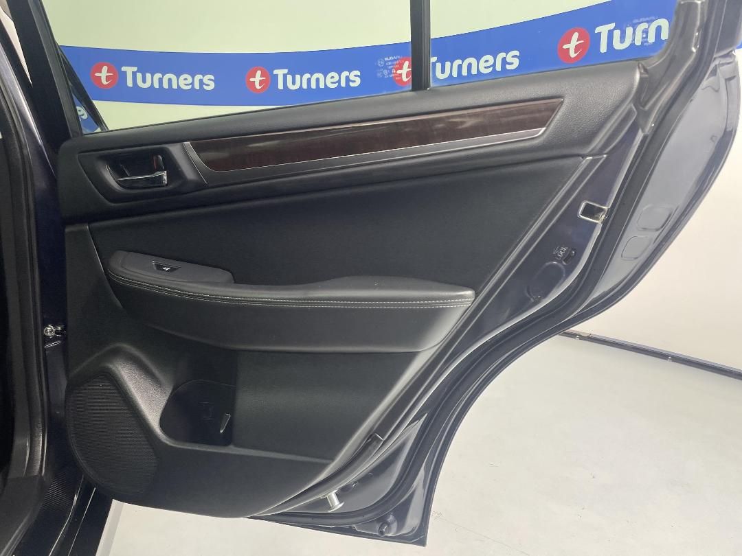 Photo '19' of Subaru Legacy Photo '19' of Subaru Legacy