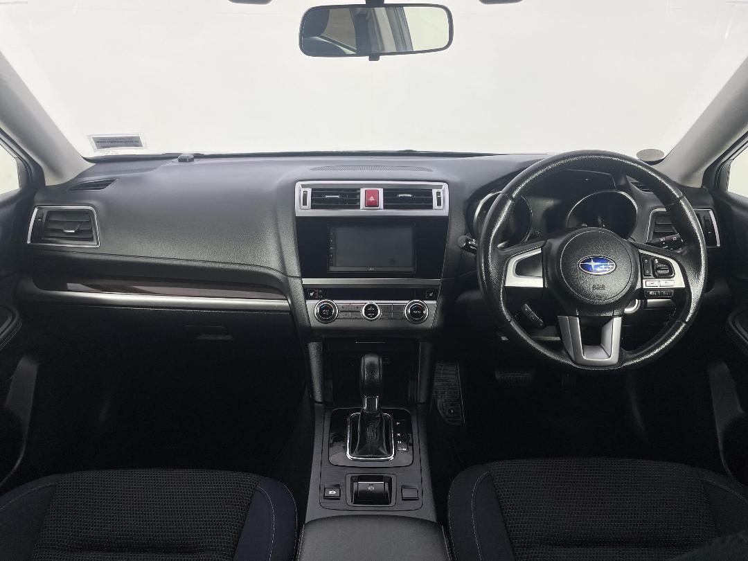 Photo '17' of Subaru Legacy Photo '17' of Subaru Legacy