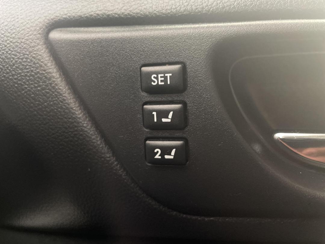 Photo '25' of Subaru Legacy Photo '25' of Subaru Legacy