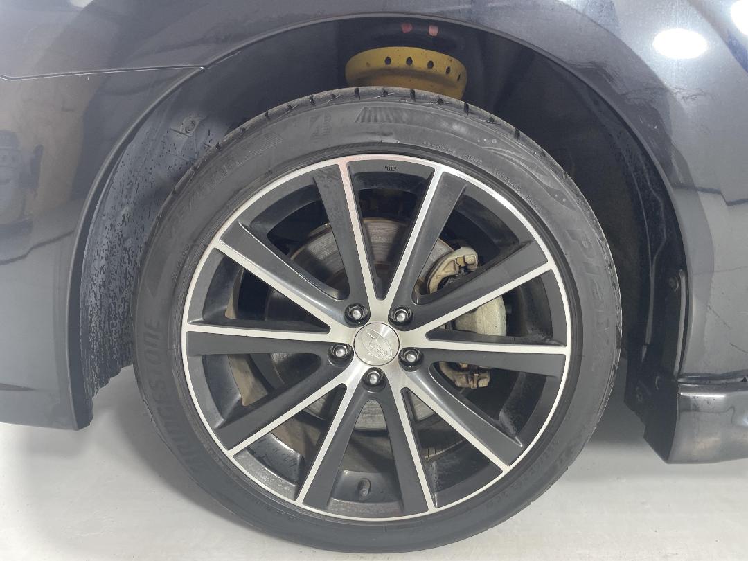 Photo '10' of Subaru Legacy Photo '10' of Subaru Legacy