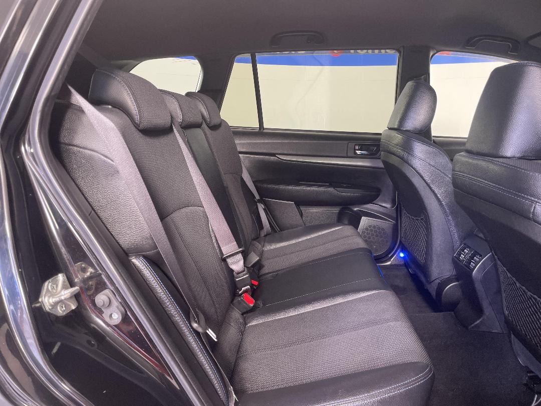 Photo '20' of Subaru Legacy Photo '20' of Subaru Legacy