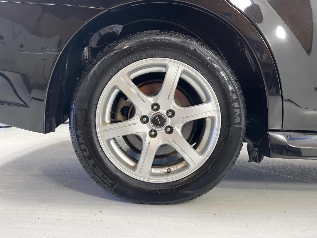 Photo '12' of Subaru Legacy Photo '12' of Subaru Legacy