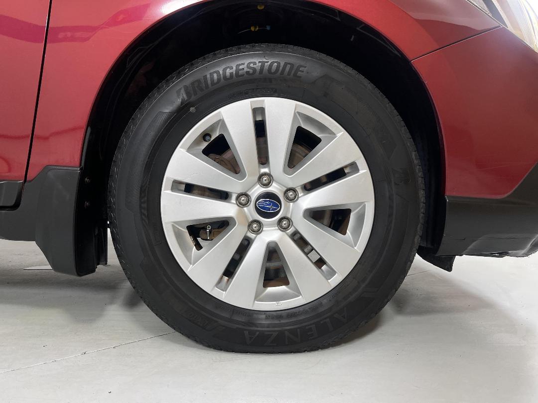 Photo '9' of Subaru Legacy