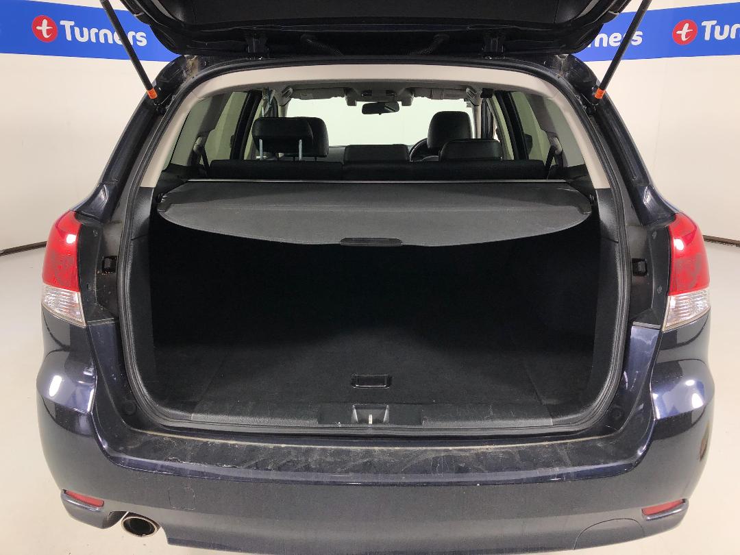 Photo '14' of Subaru Legacy