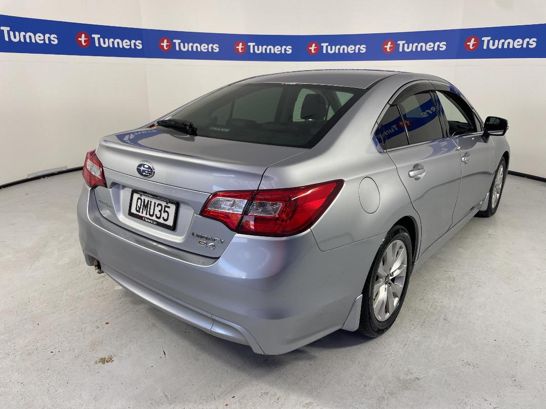 Photo '7' of Subaru Legacy