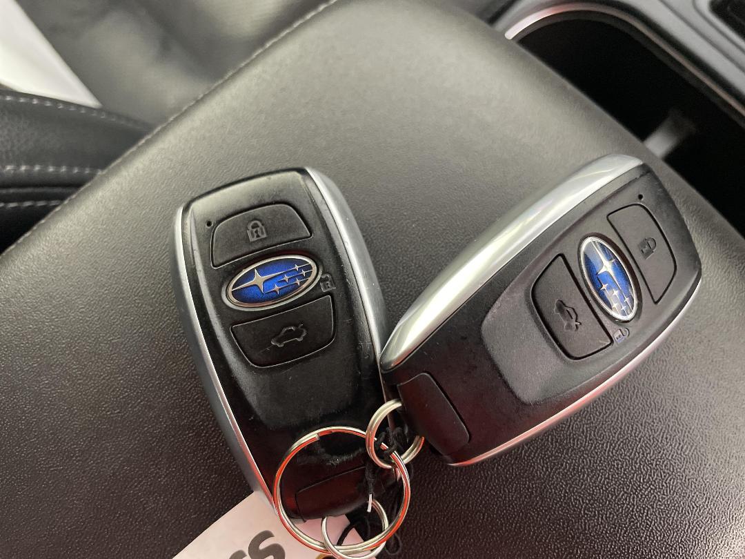 Photo '22' of Subaru Legacy