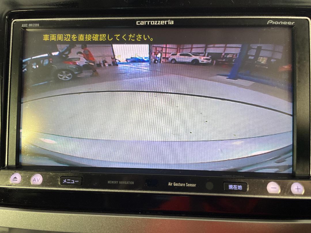 Photo '23' of Subaru Legacy