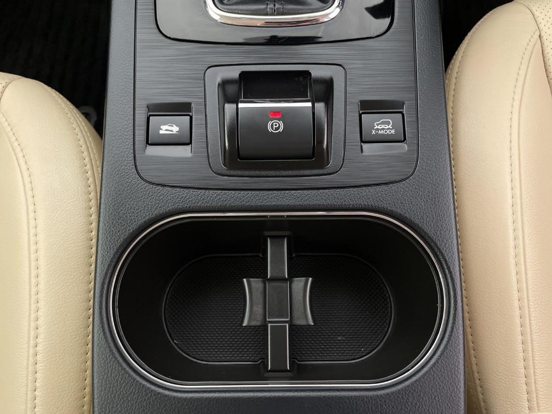 Photo '23' of Subaru Outback