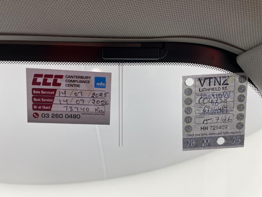 Photo '32' of Subaru Outback