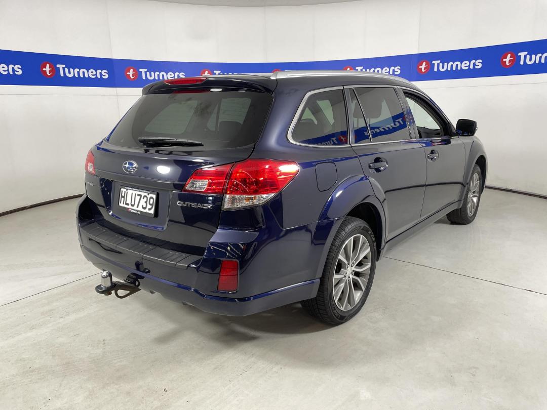 Photo '7' of Subaru Outback Photo '7' of Subaru Outback