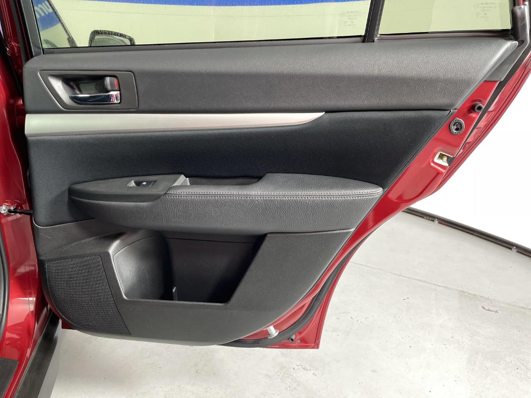 Photo '19' of Subaru Outback Photo '19' of Subaru Outback