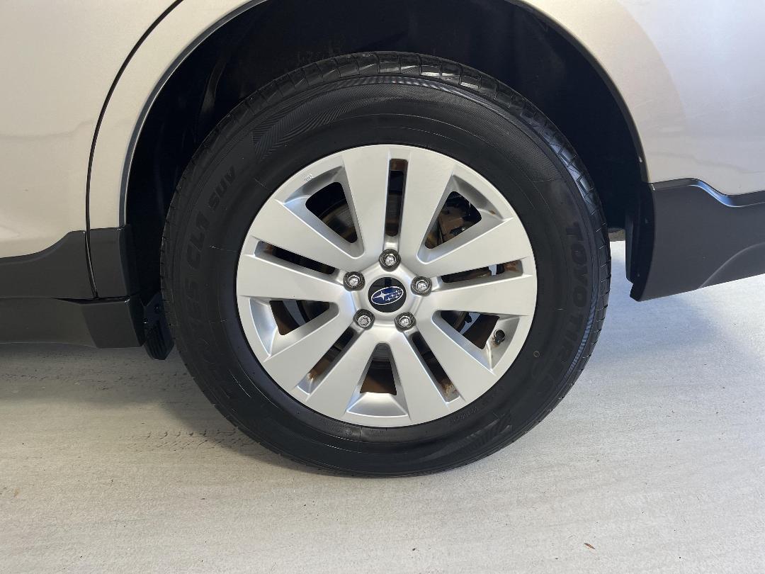 Photo '11' of Subaru Outback Photo '11' of Subaru Outback