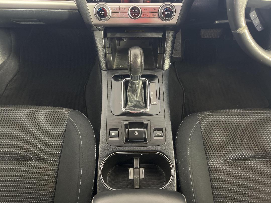 Photo '18' of Subaru Outback Photo '18' of Subaru Outback