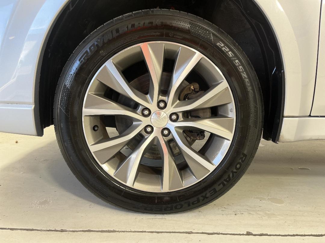 Photo '10' of Subaru Outback Photo '10' of Subaru Outback