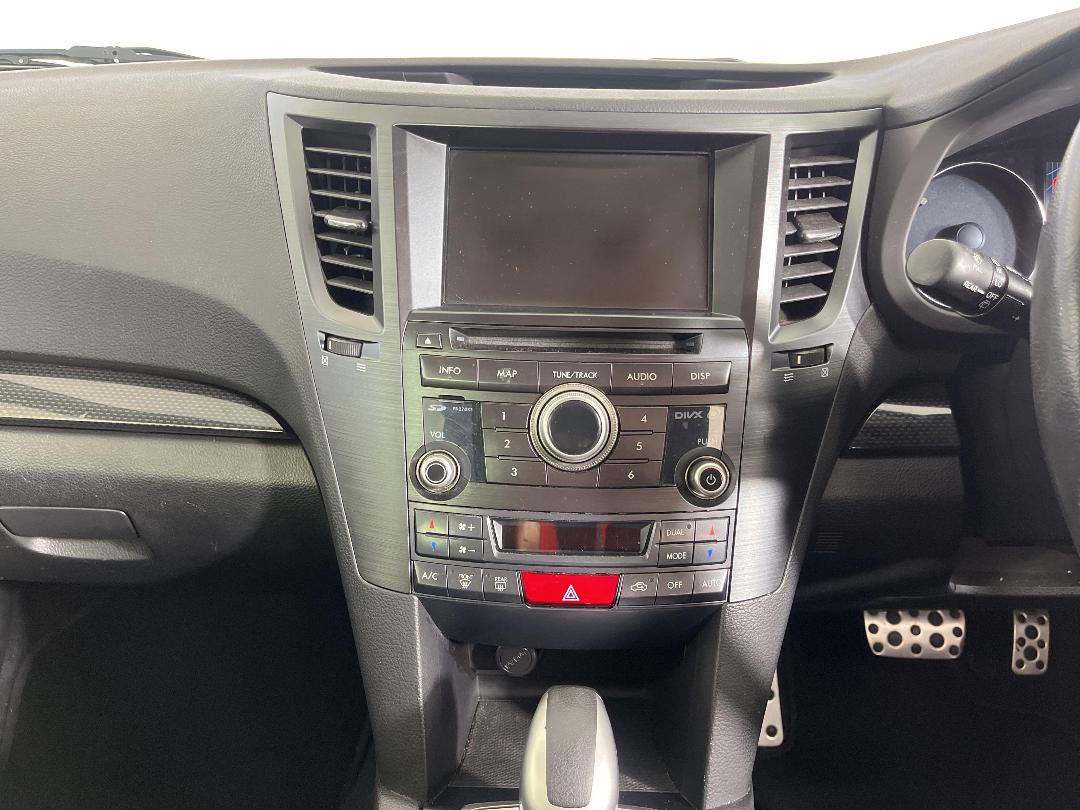 Photo '18' of Subaru Outback Photo '18' of Subaru Outback