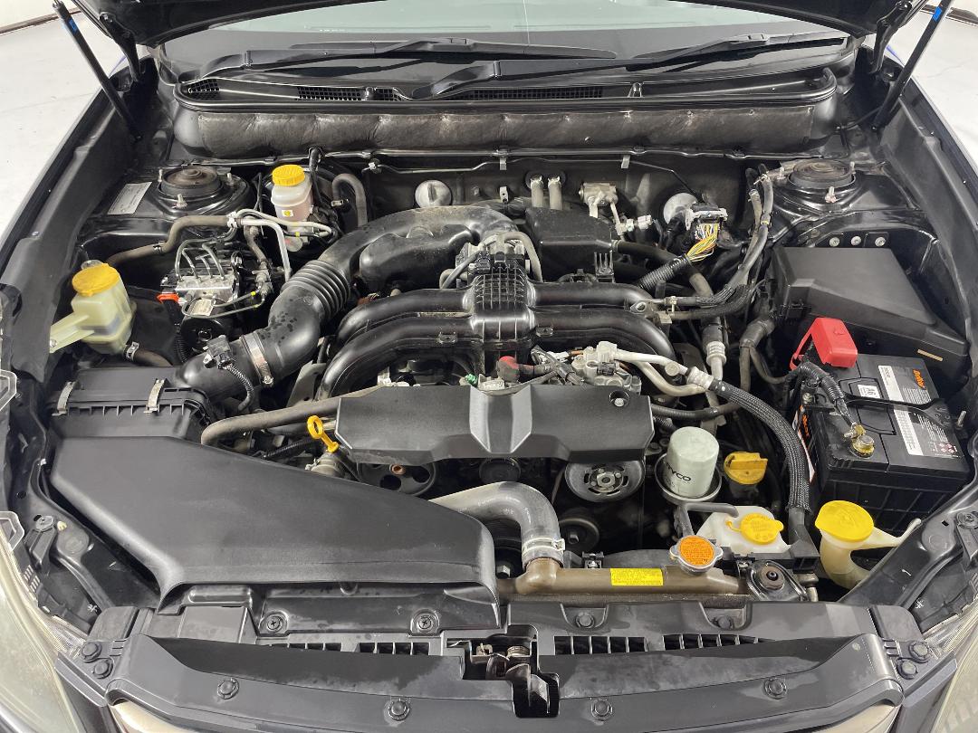 Photo '13' of Subaru Outback