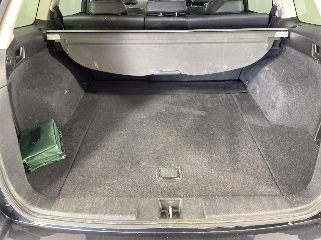 Photo '14' of Subaru Outback