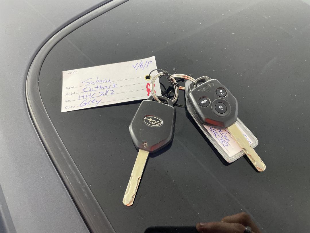 Photo '22' of Subaru Outback