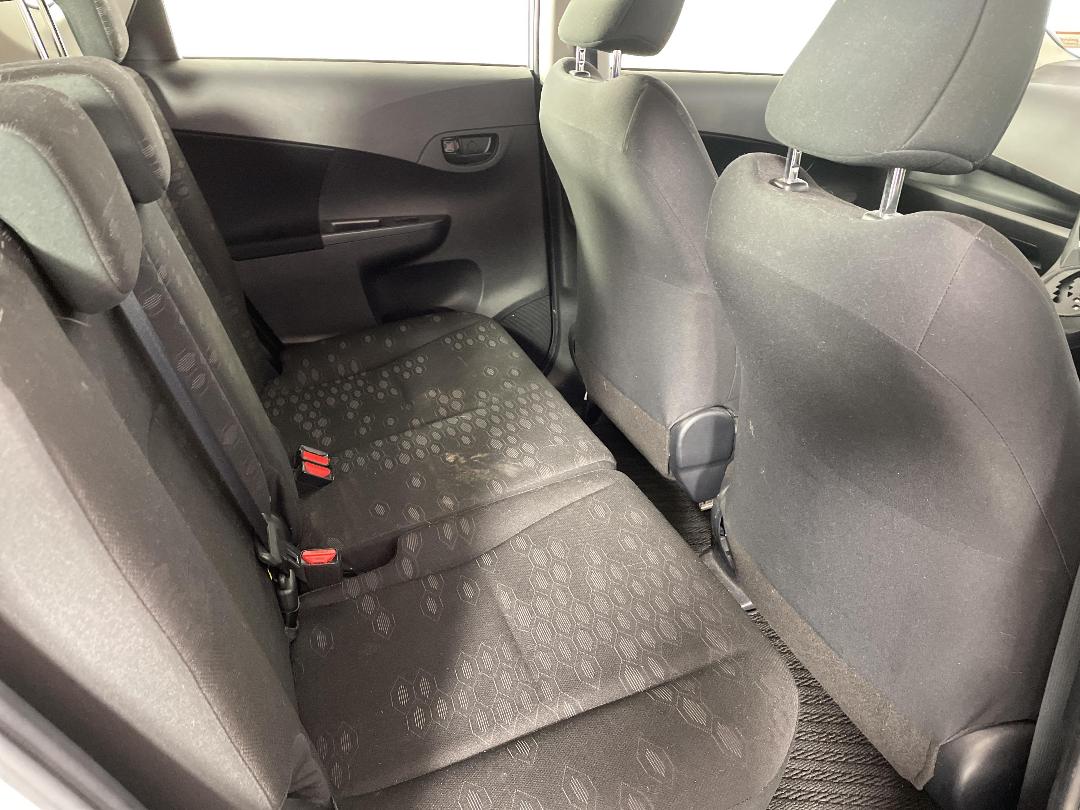 Photo '20' of Subaru Trezia