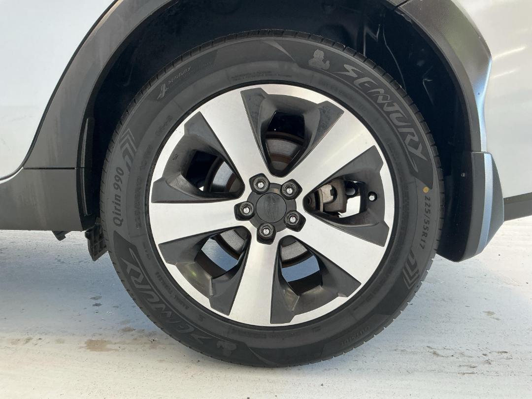 Photo '11' of Subaru XV